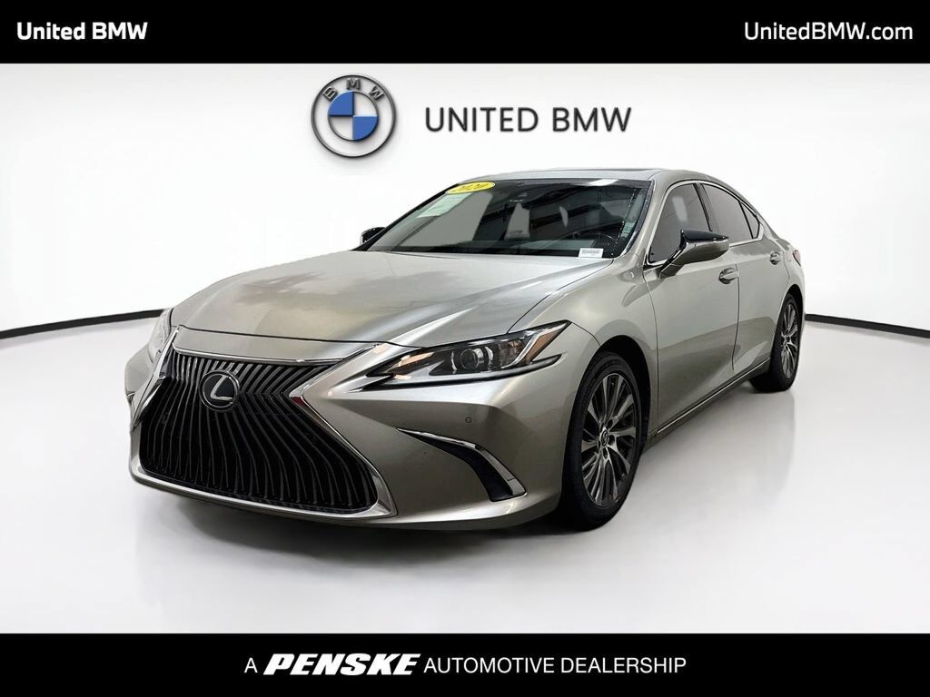 2020 LEXUS ES