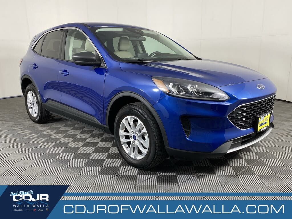 2022 FORD Escape