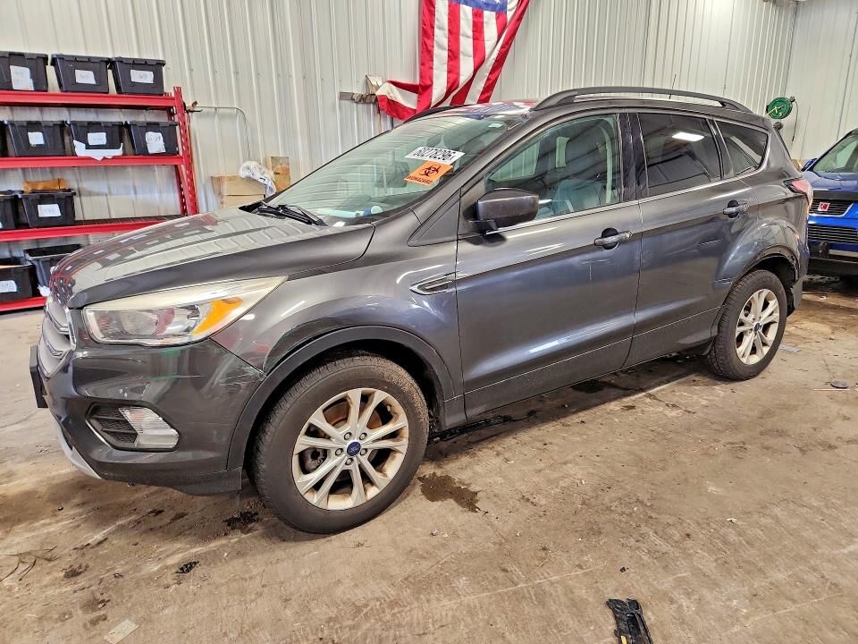 2018 FORD Escape