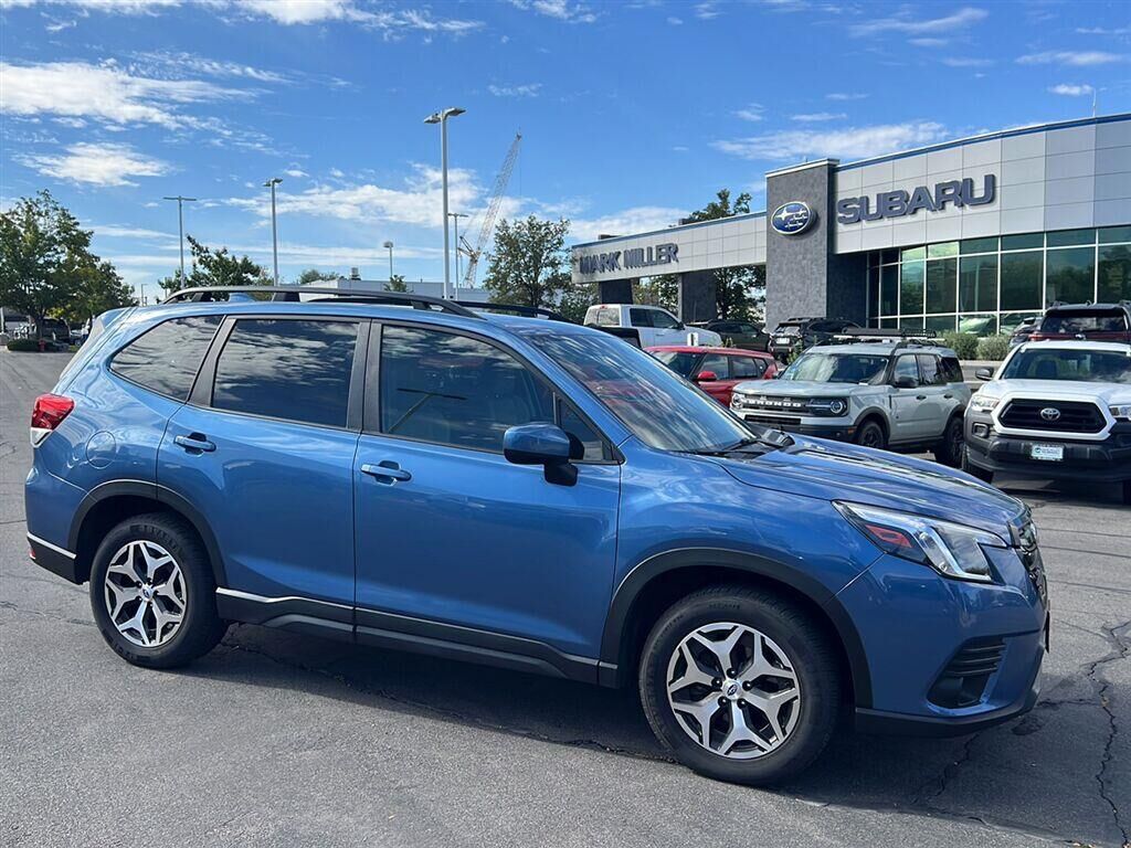 2022 SUBARU Forester