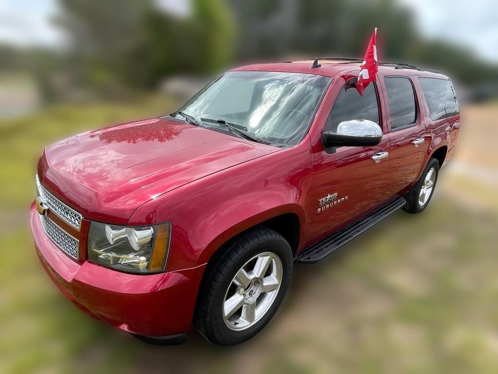 2014 CHEVROLET Suburban