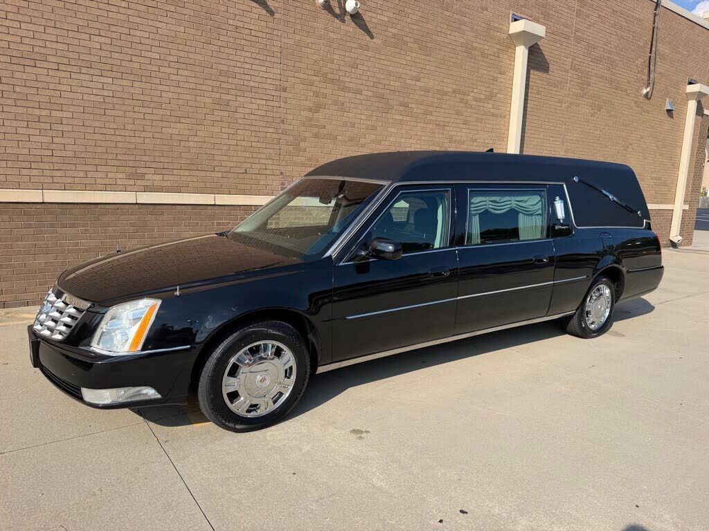 2011 CADILLAC Commercial Chassis