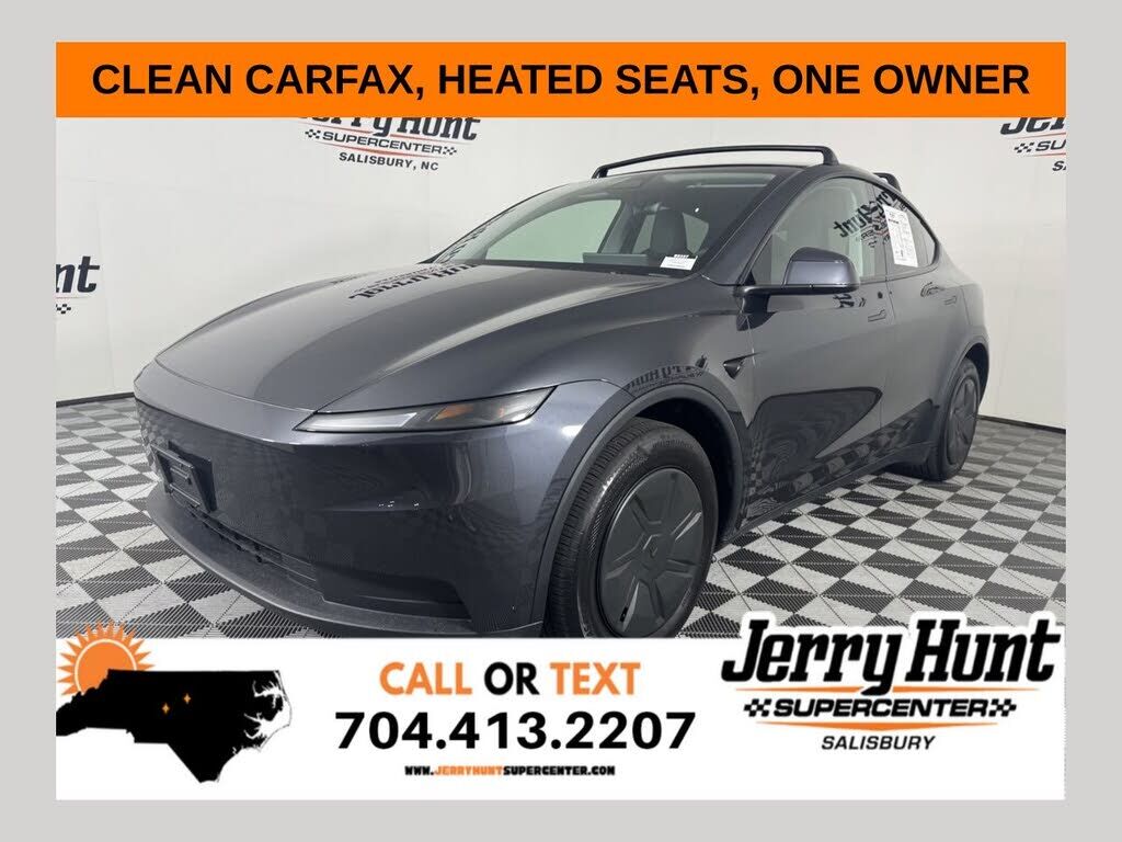 2026 TESLA Model Y
