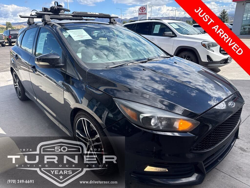 2016 FORD Focus