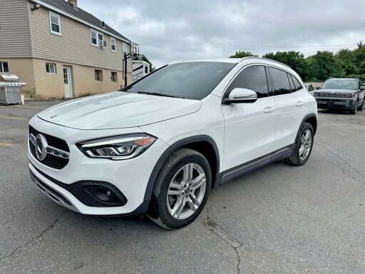 2023 MERCEDES-BENZ GLA-Class