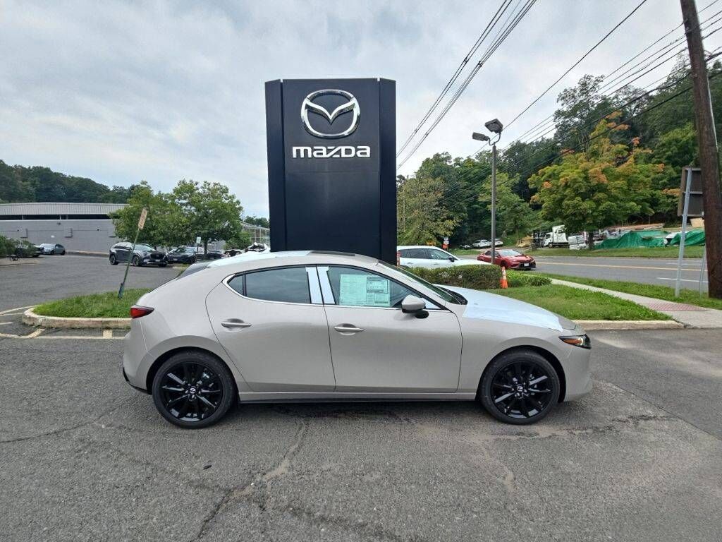 2026 MAZDA Mazda3
