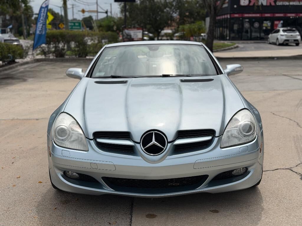2005 MERCEDES-BENZ SLK-Class