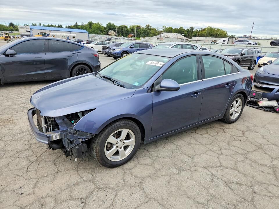 2013 CHEVROLET Cruze