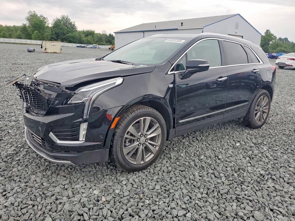 2025 CADILLAC XT5