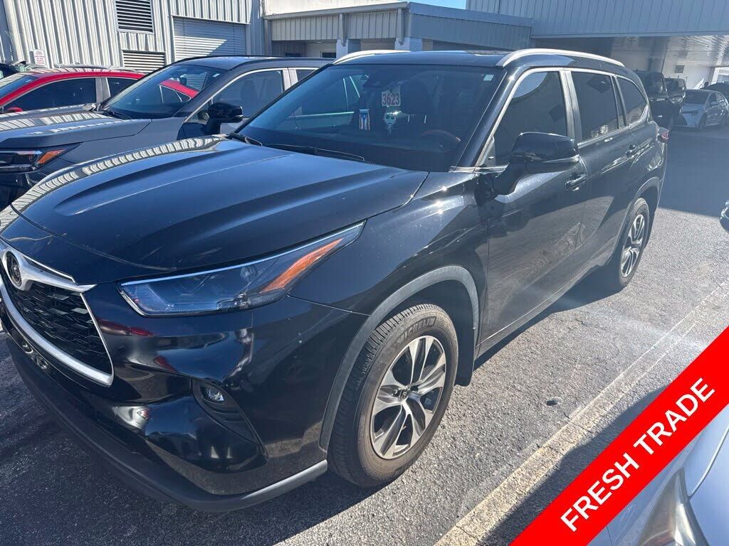 2024 TOYOTA Highlander