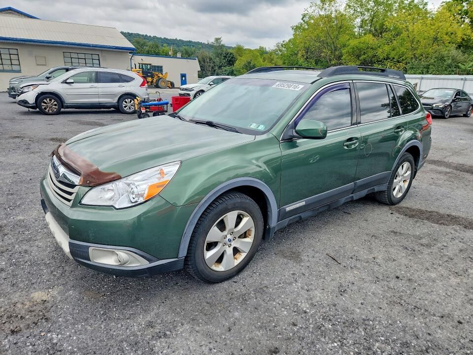 2012 SUBARU Outback