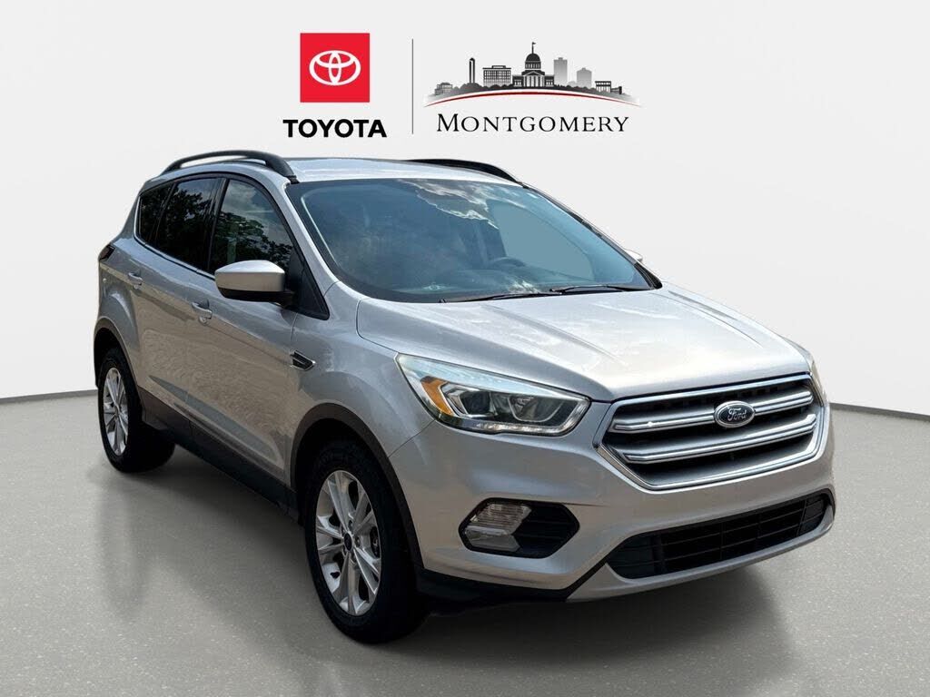 2017 FORD Escape