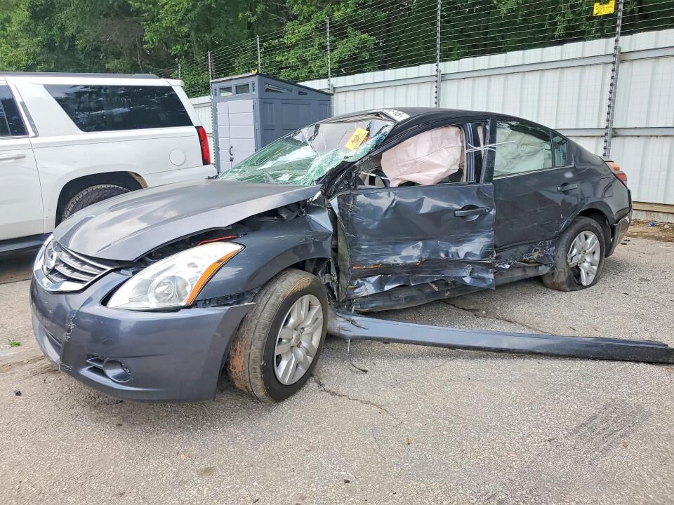 2012 NISSAN Altima