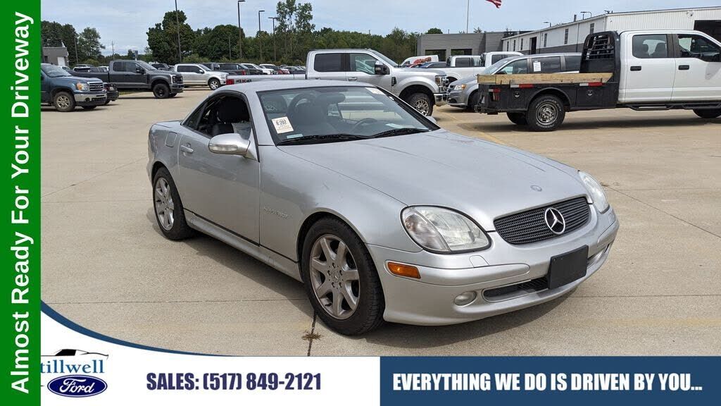 2004 MERCEDES-BENZ SLK-Class