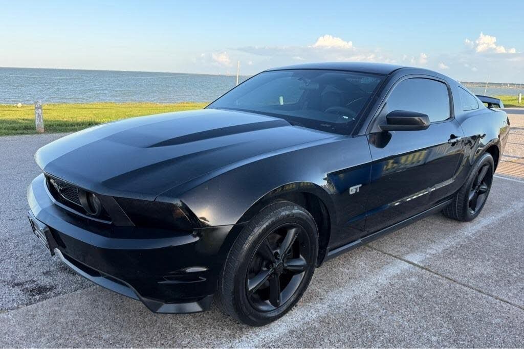 2010 FORD Mustang