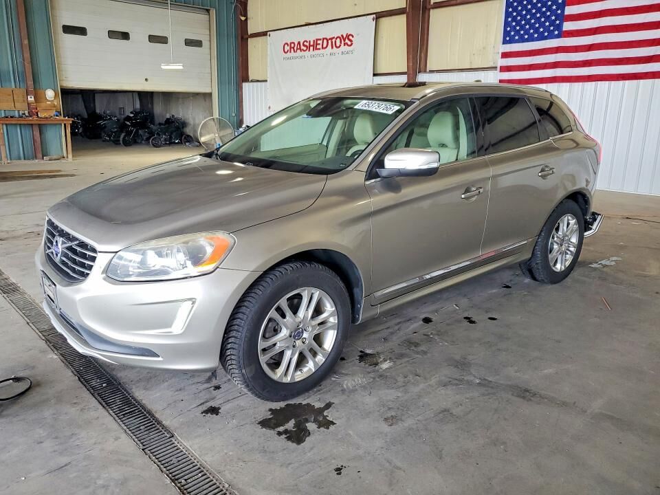 2015 VOLVO XC60
