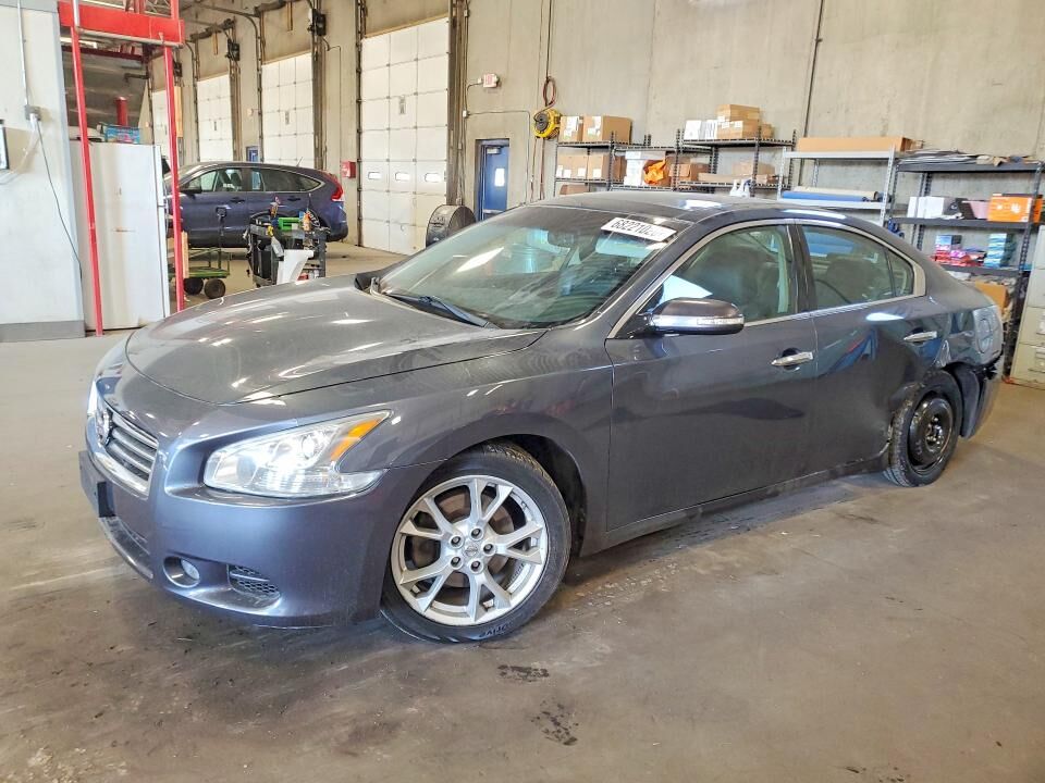 2013 NISSAN Maxima