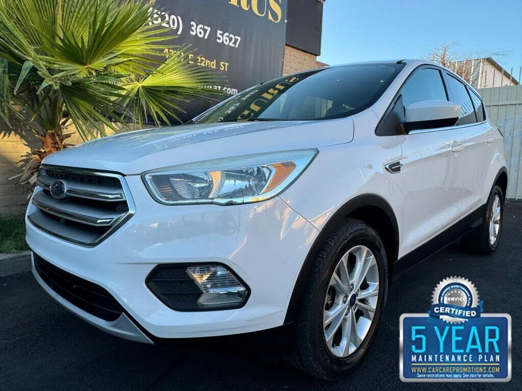 2017 FORD Escape