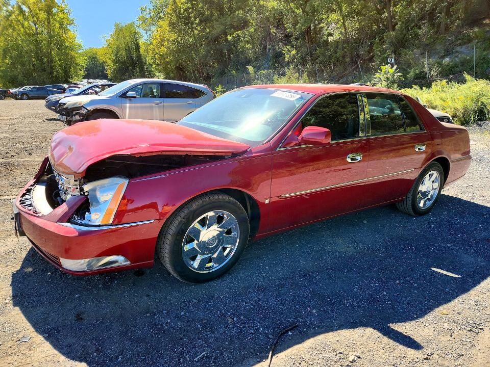 2010 CADILLAC DTS
