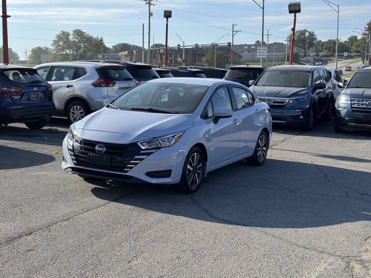 2024 NISSAN Versa