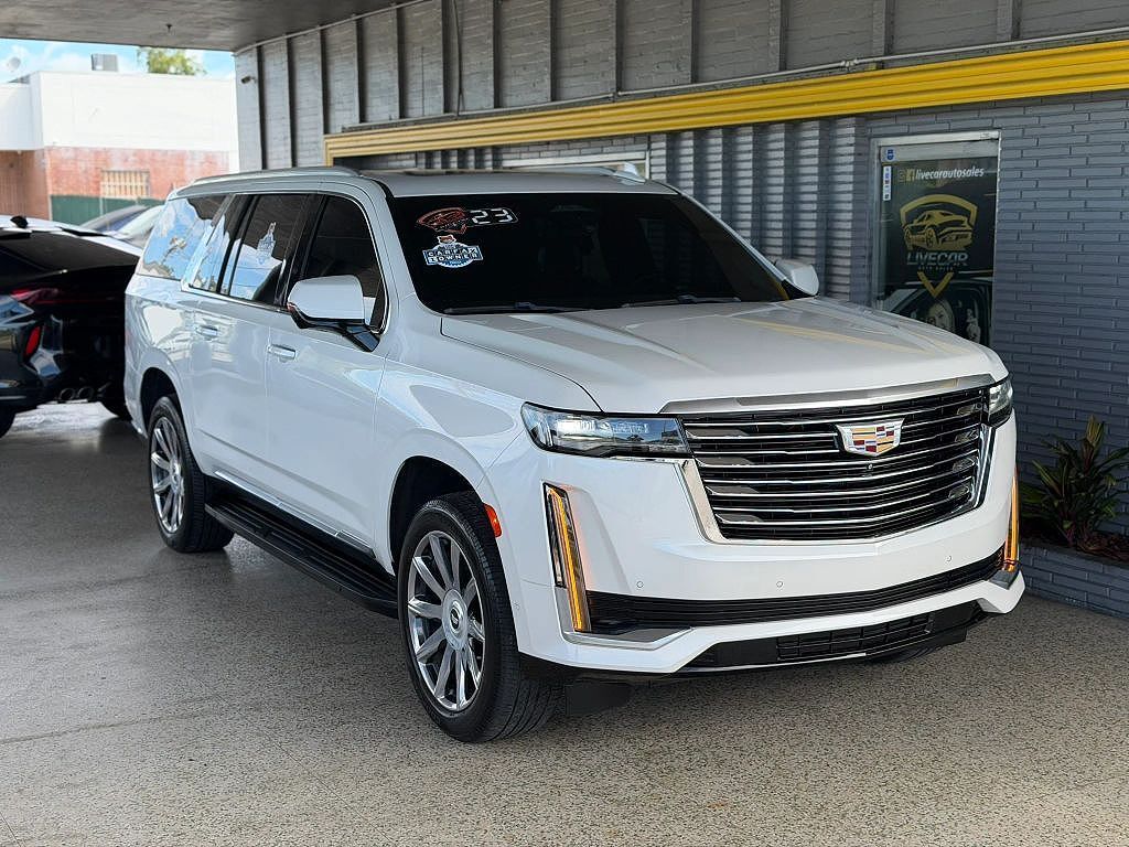 2023 CADILLAC Escalade ESV