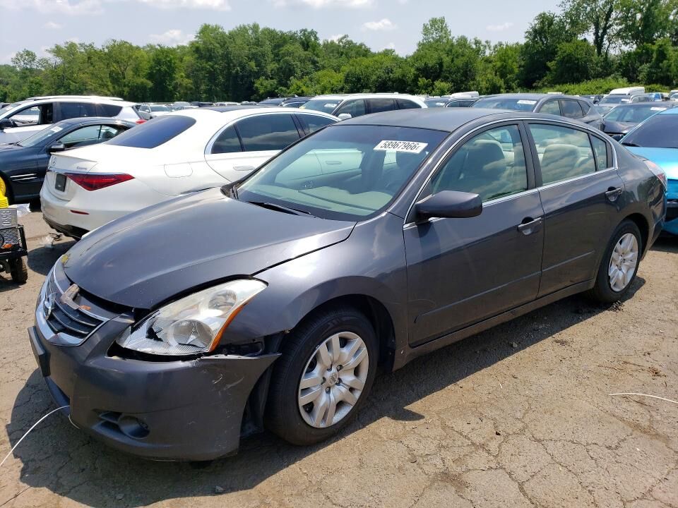 2010 NISSAN Altima