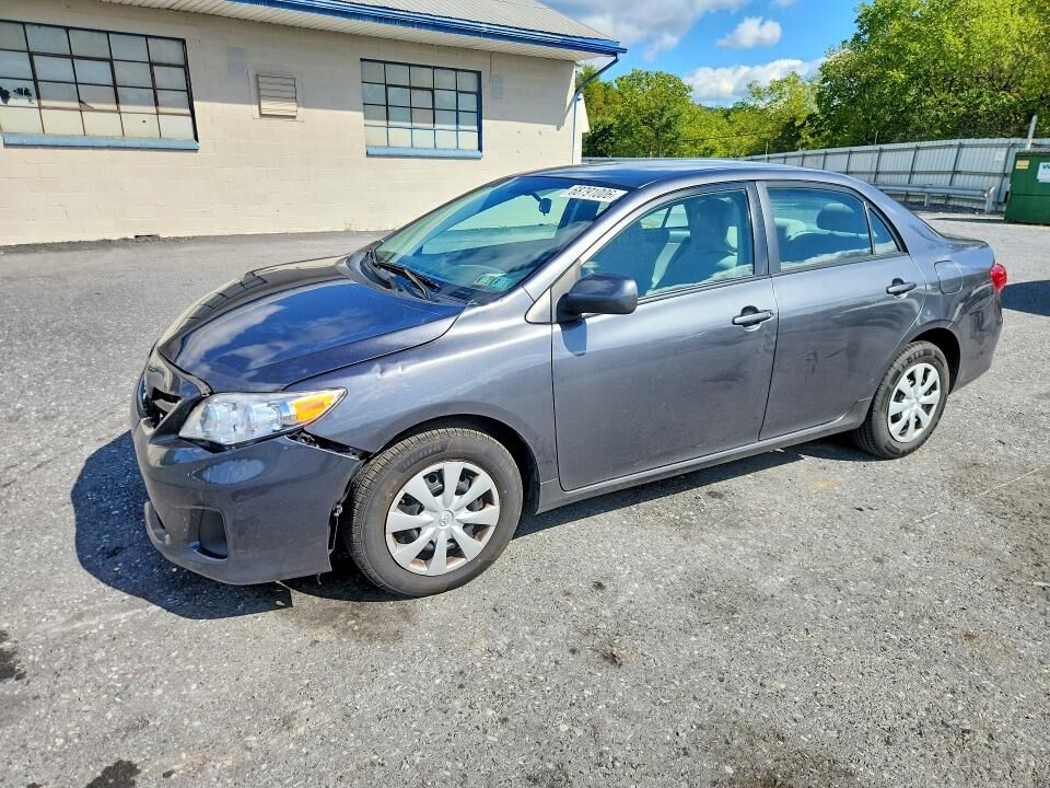 2011 TOYOTA Corolla