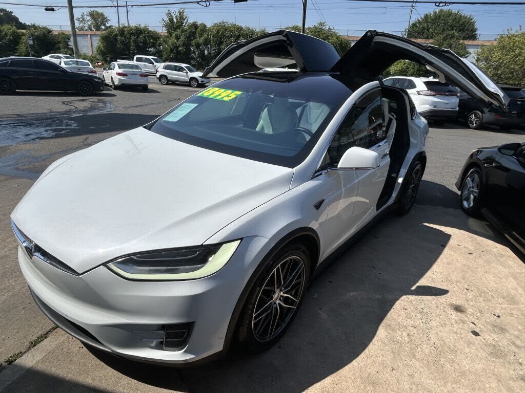 2016 TESLA Model X