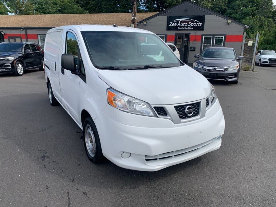 2020 NISSAN NV200
