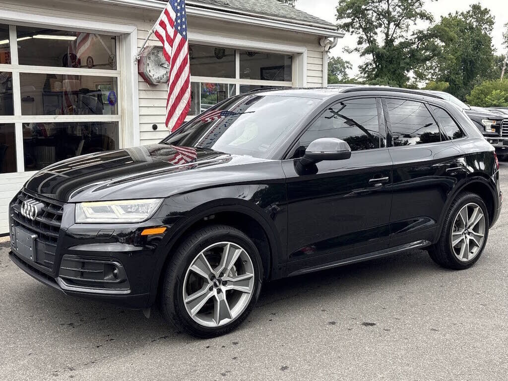 2020 AUDI Q5