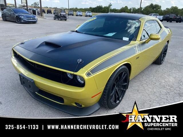 2021 DODGE Challenger
