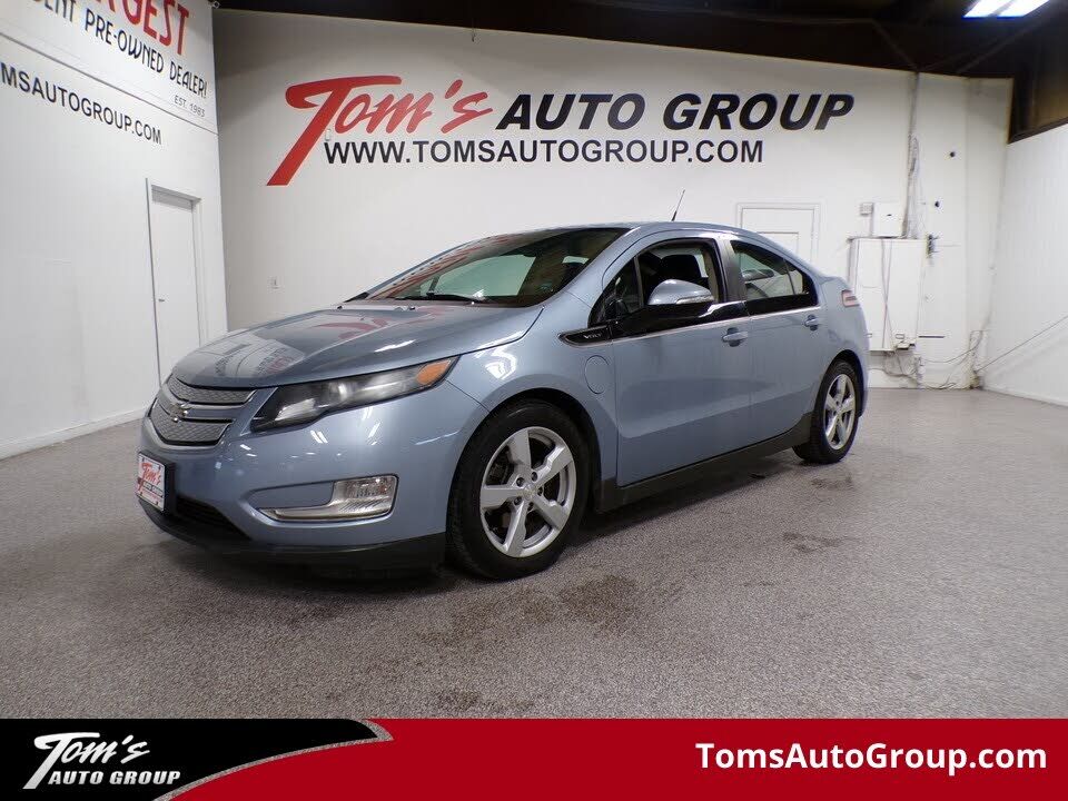 2013 CHEVROLET Volt