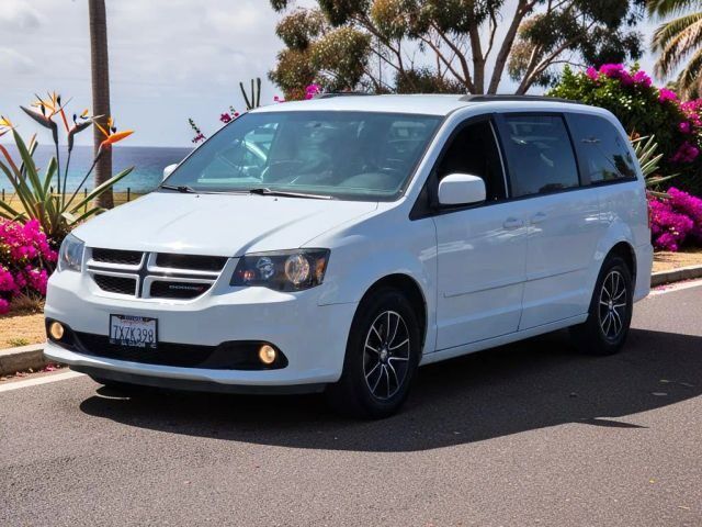 2017 DODGE Grand Caravan