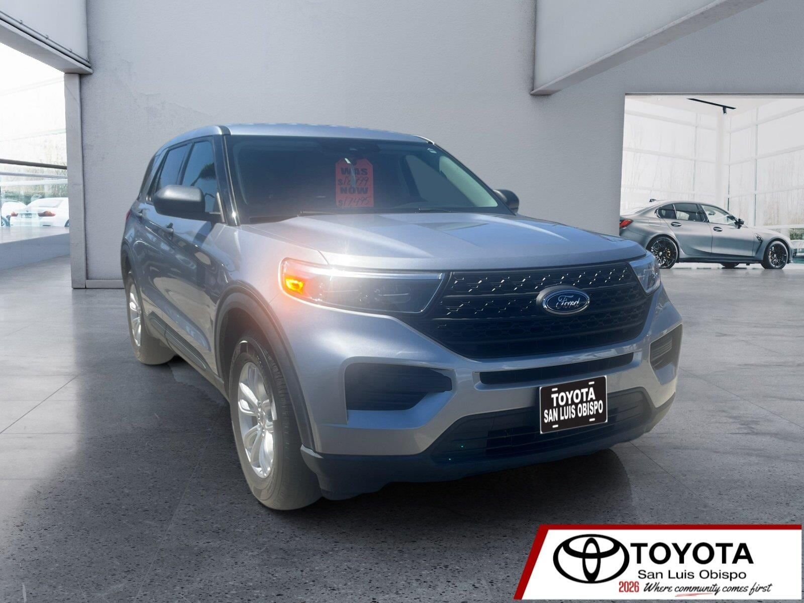 2021 FORD Explorer
