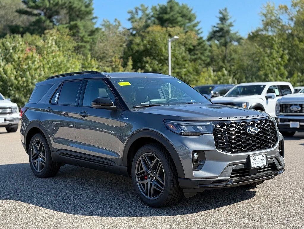 2027 FORD Explorer