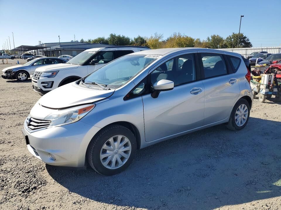 2016 NISSAN Versa