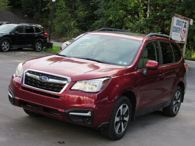 2017 SUBARU Forester
