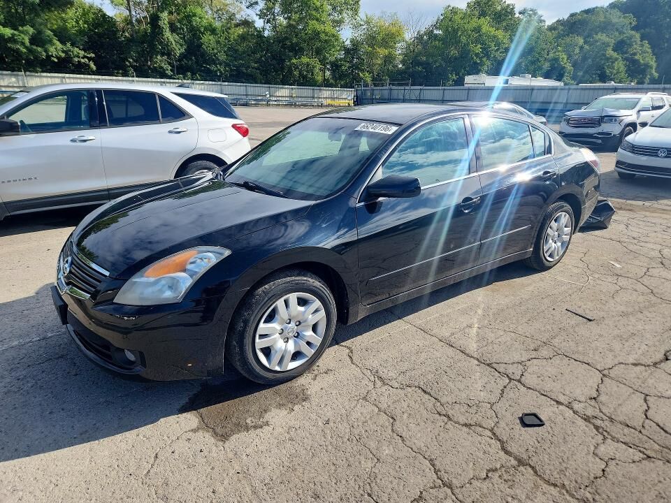 2009 NISSAN Altima