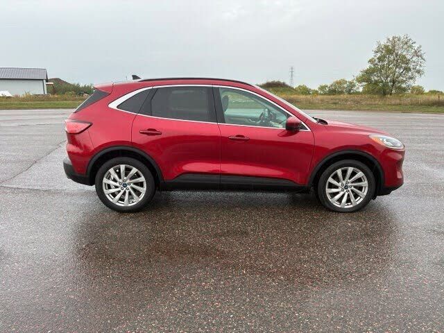 2021 FORD Escape