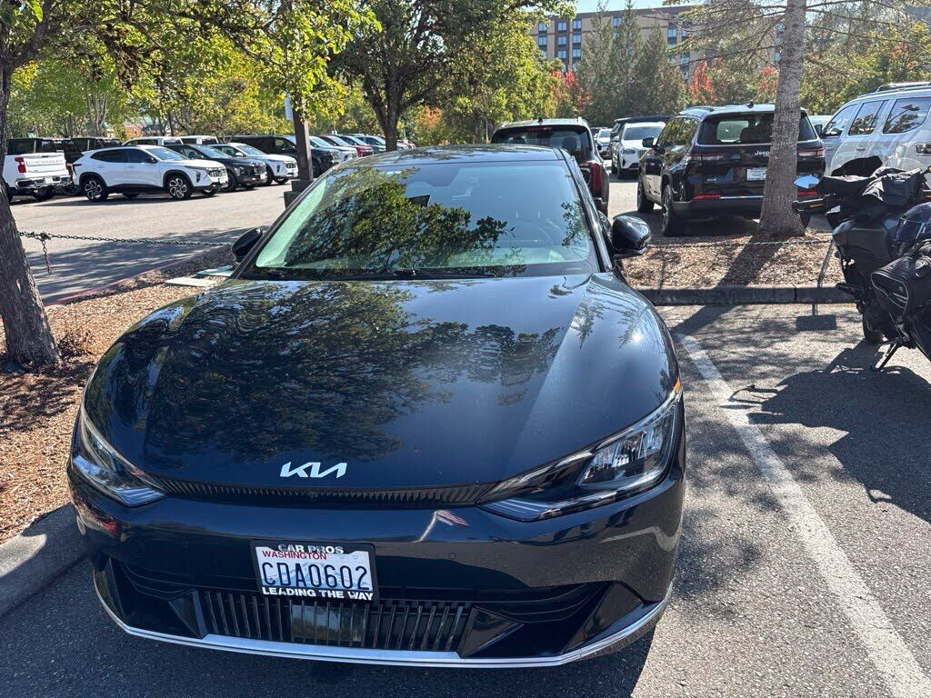 2022 KIA EV6