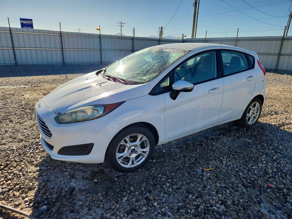 2016 FORD Fiesta