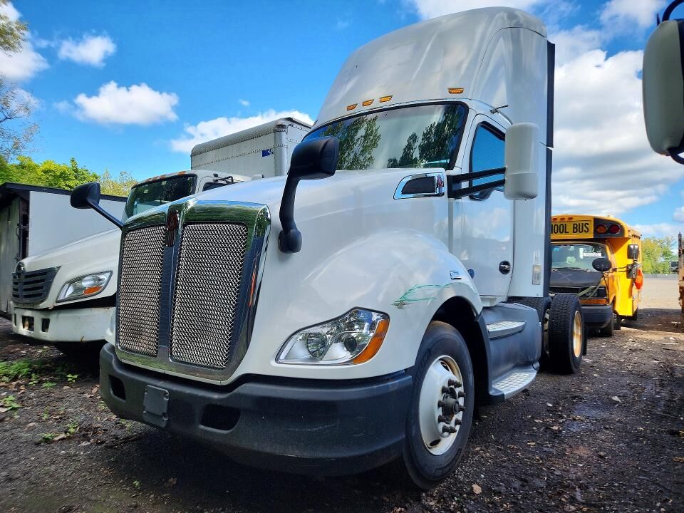 2016 KENWORTH T680
