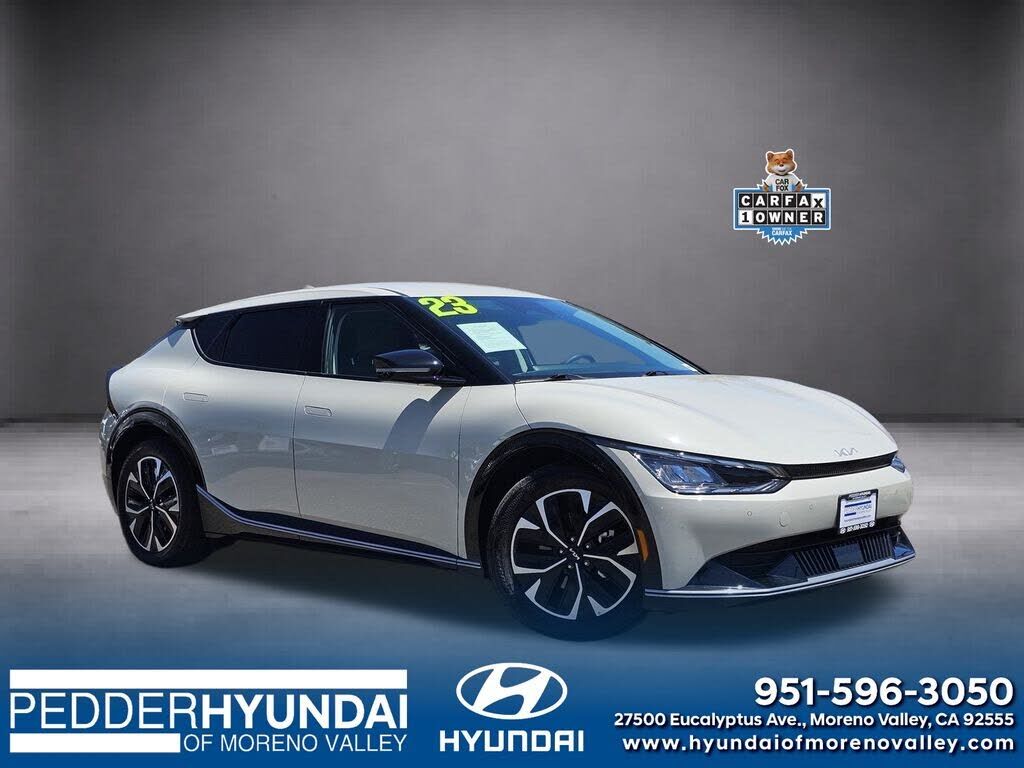 2023 KIA EV6