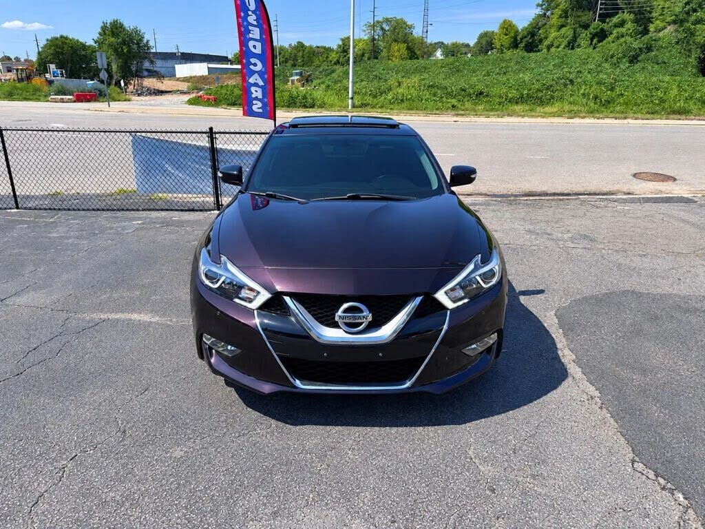 2016 NISSAN Maxima