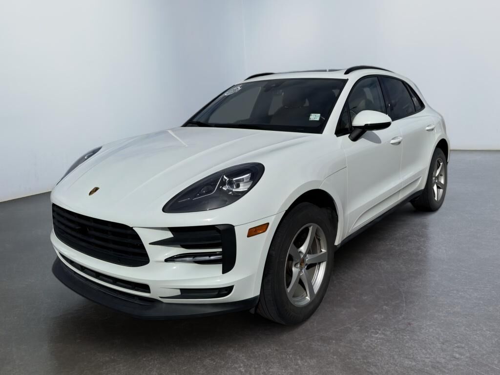 2019 PORSCHE Macan
