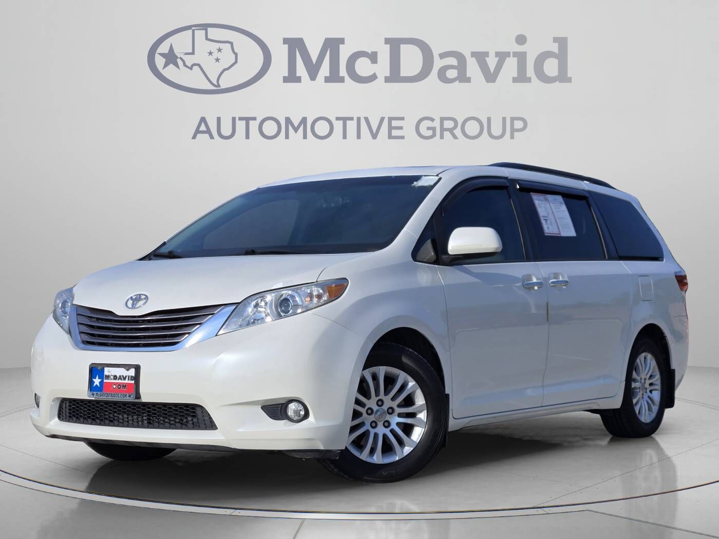 2017 TOYOTA Sienna