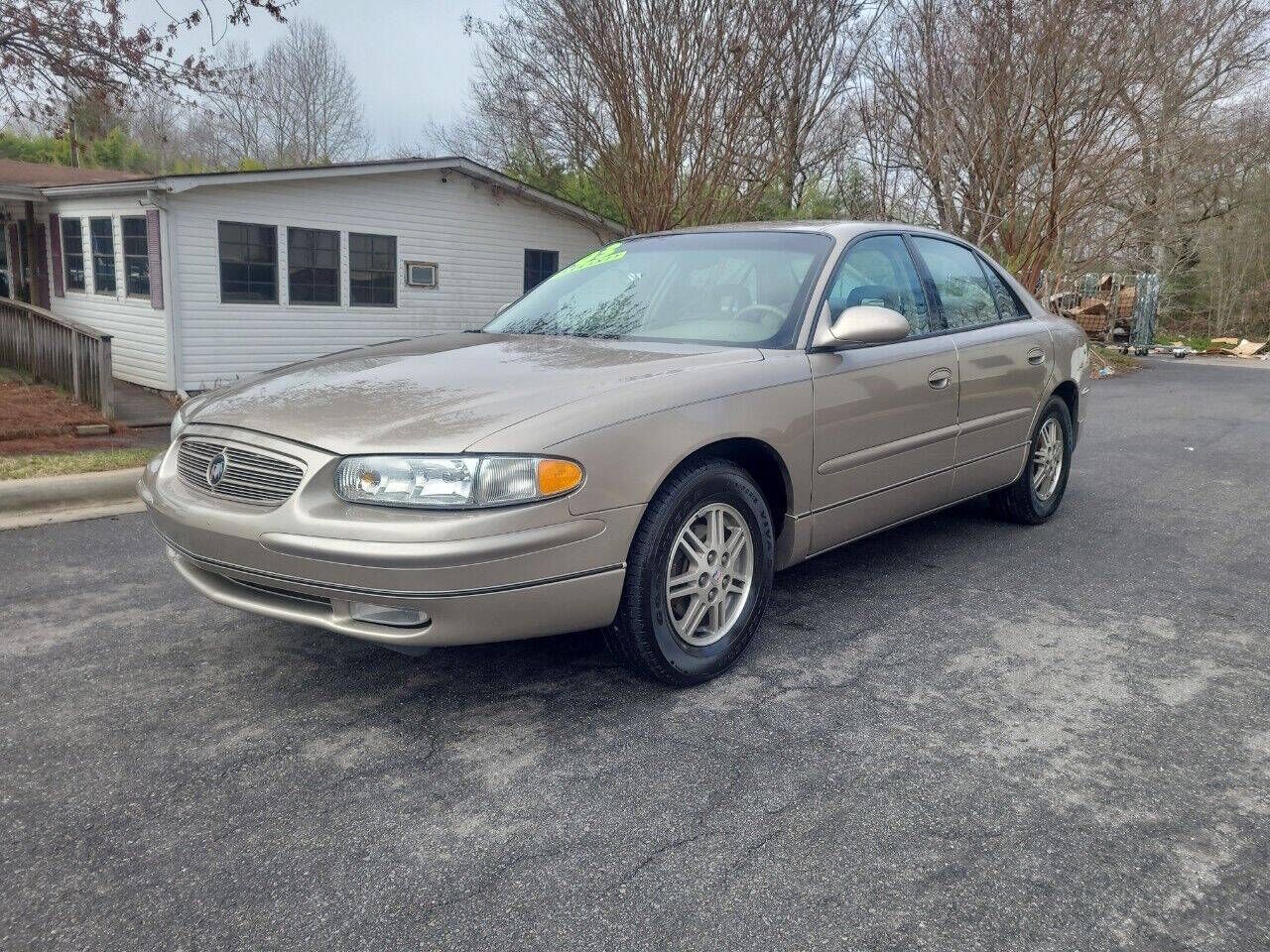 2003 BUICK Regal