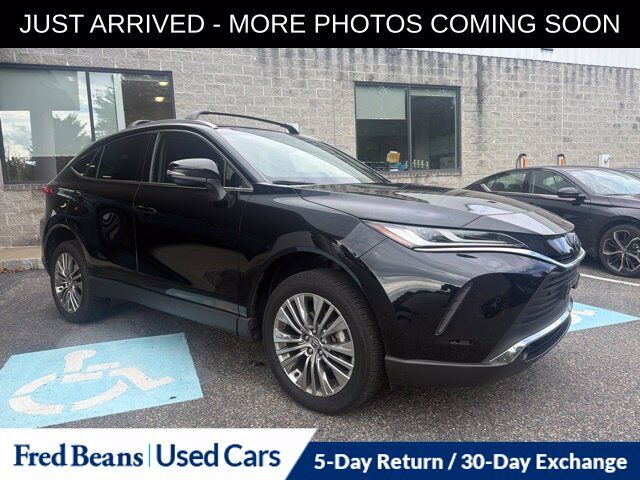 2024 TOYOTA Venza