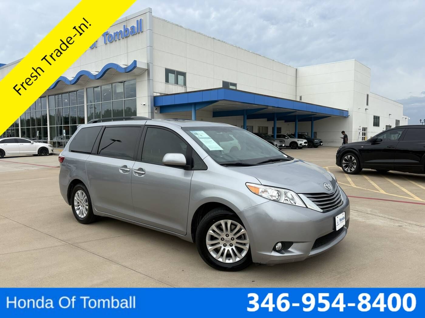 2017 TOYOTA Sienna