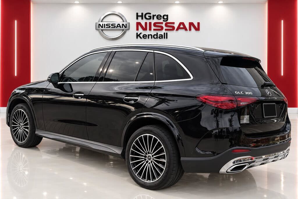 2024 Mercedes-Benz GLC-Class